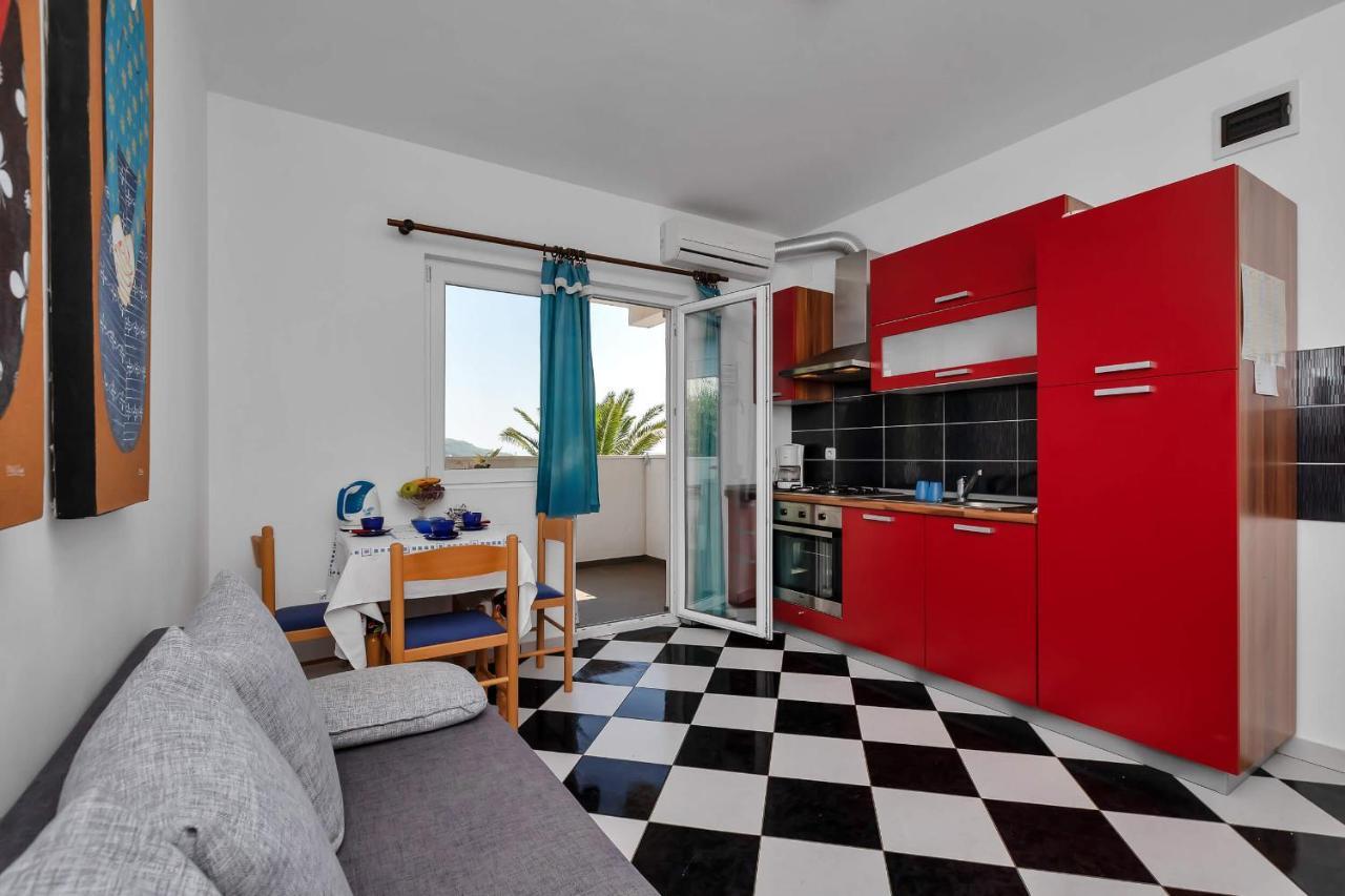 מאקרסקה Apartments Vele מראה חיצוני תמונה
